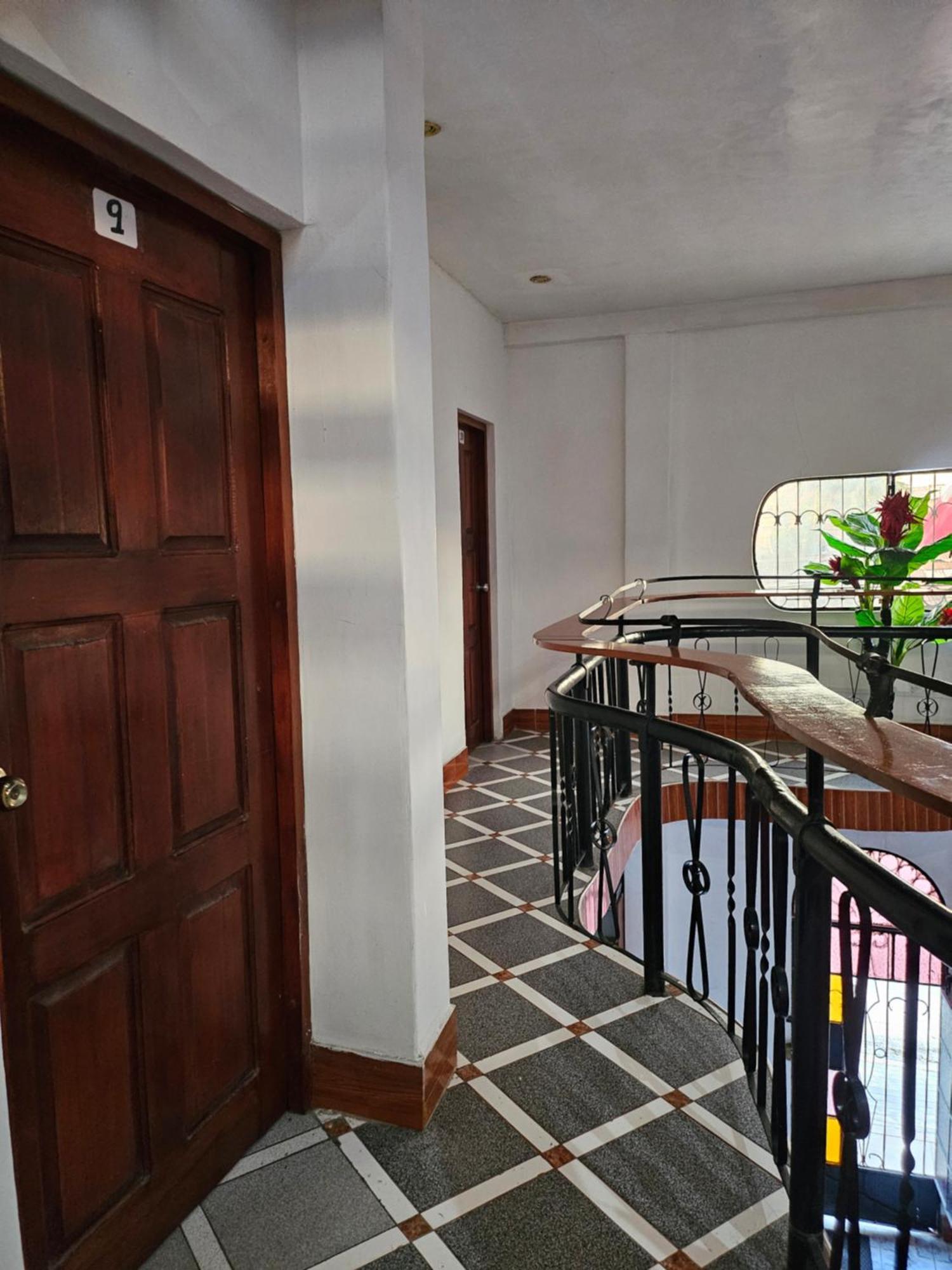 Sarisa House Hotell Iquitos Eksteriør bilde