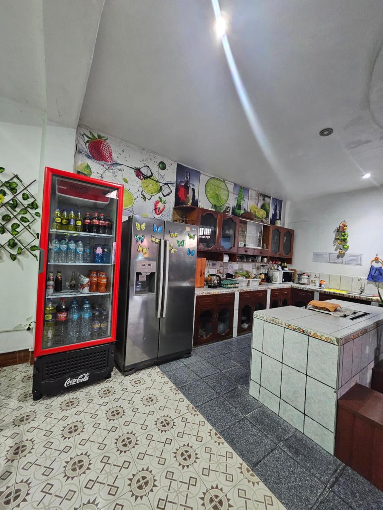 Sarisa House Hotell Iquitos Eksteriør bilde