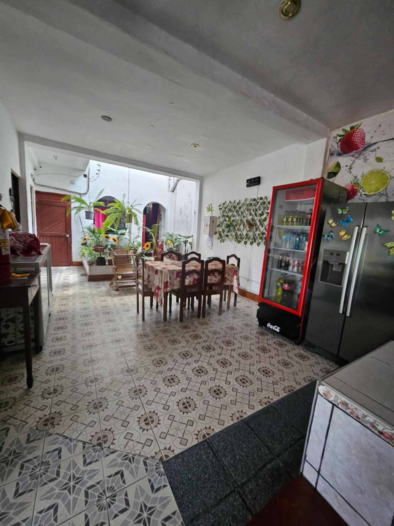 Sarisa House Hotell Iquitos Eksteriør bilde