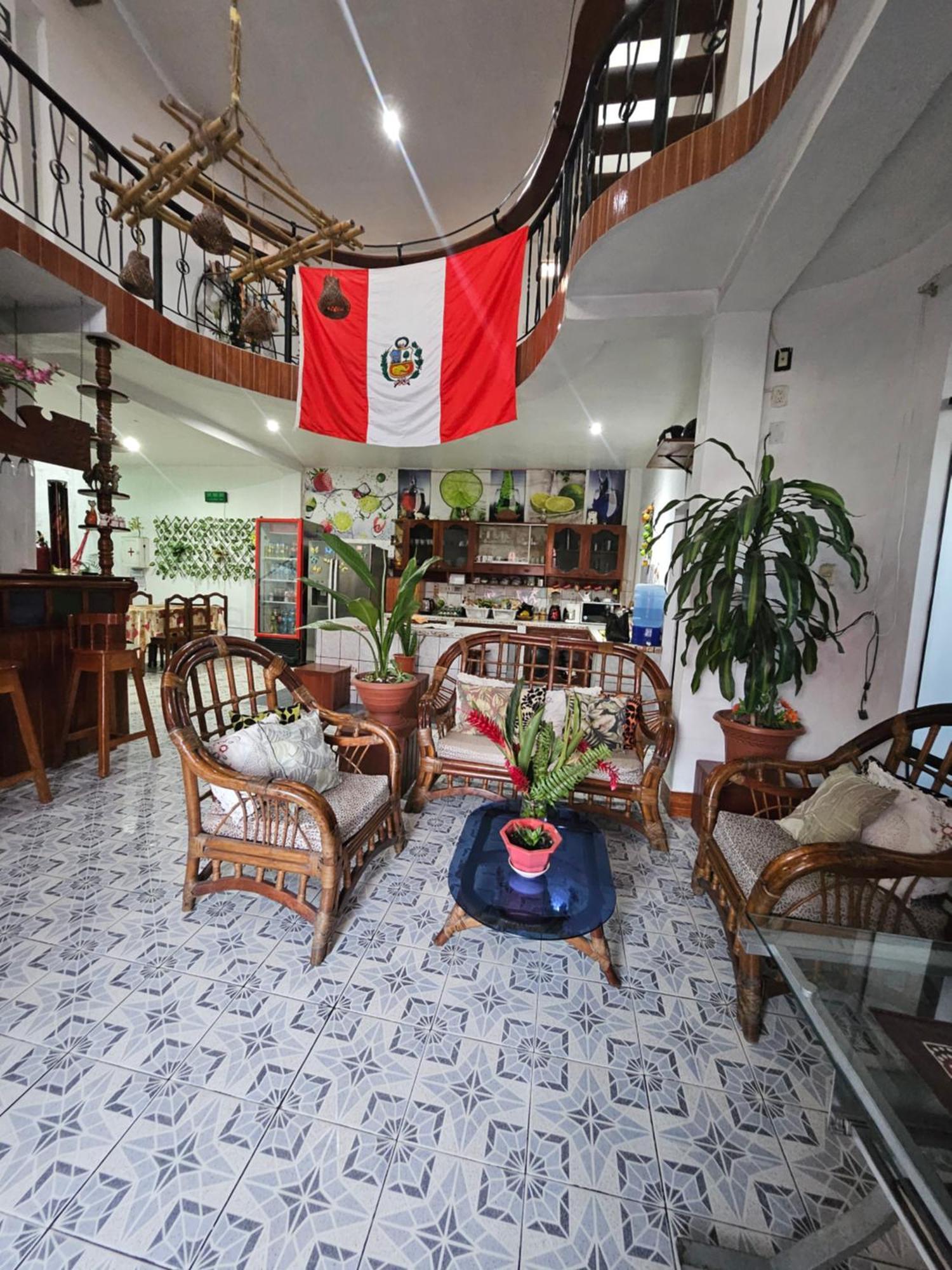 Sarisa House Hotell Iquitos Eksteriør bilde