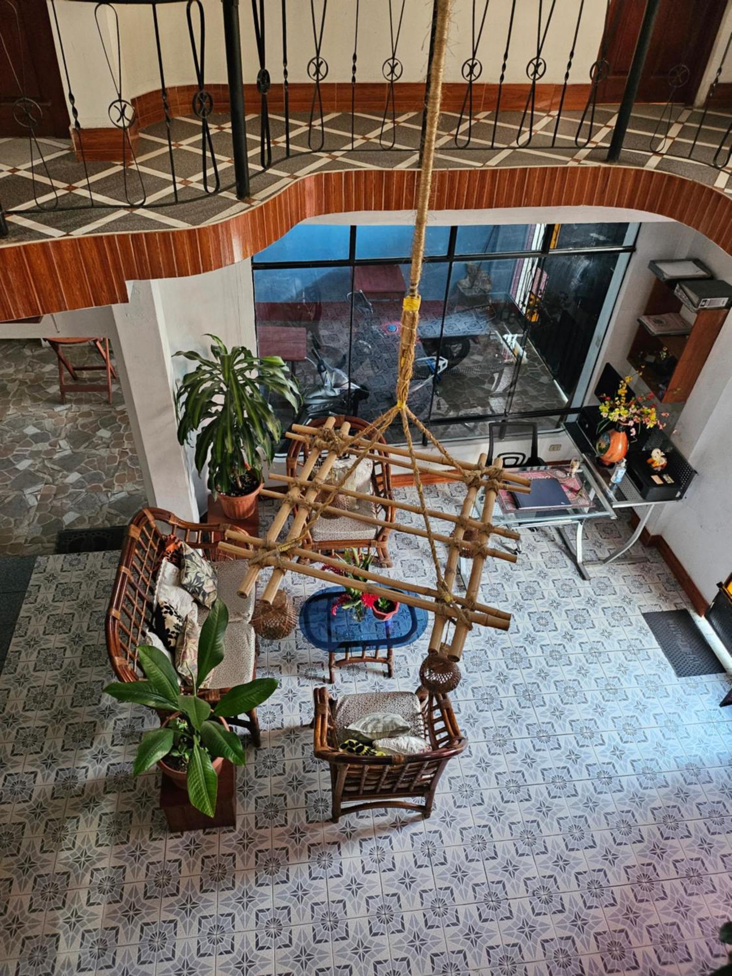 Sarisa House Hotell Iquitos Eksteriør bilde
