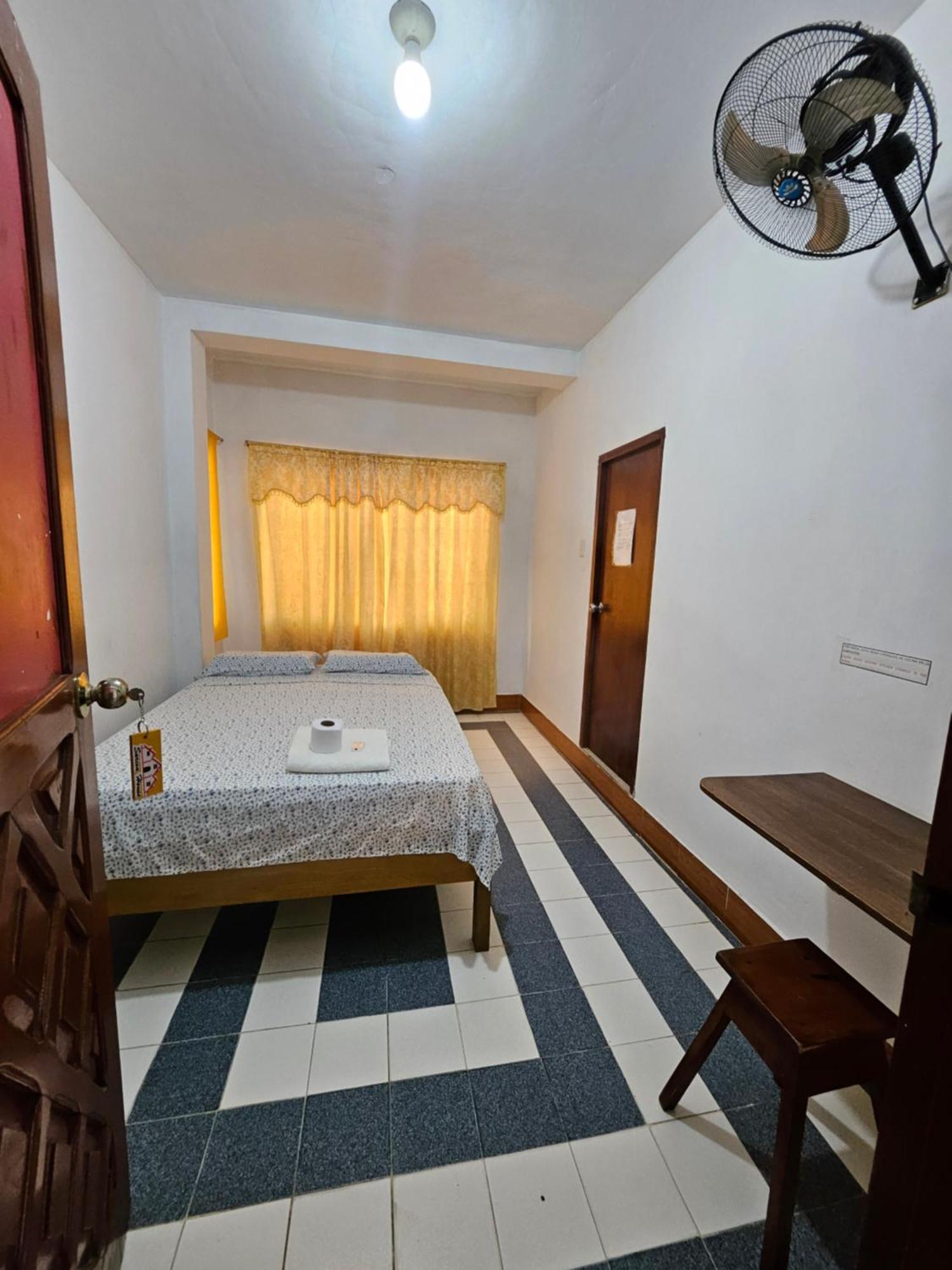Sarisa House Hotell Iquitos Eksteriør bilde
