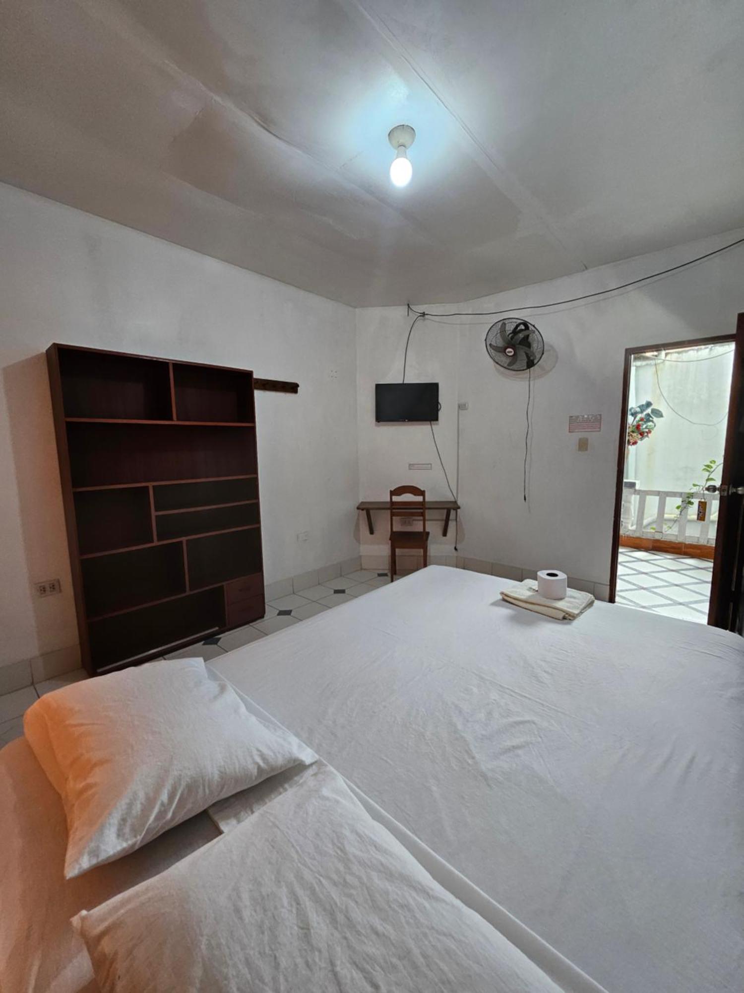Sarisa House Hotell Iquitos Eksteriør bilde